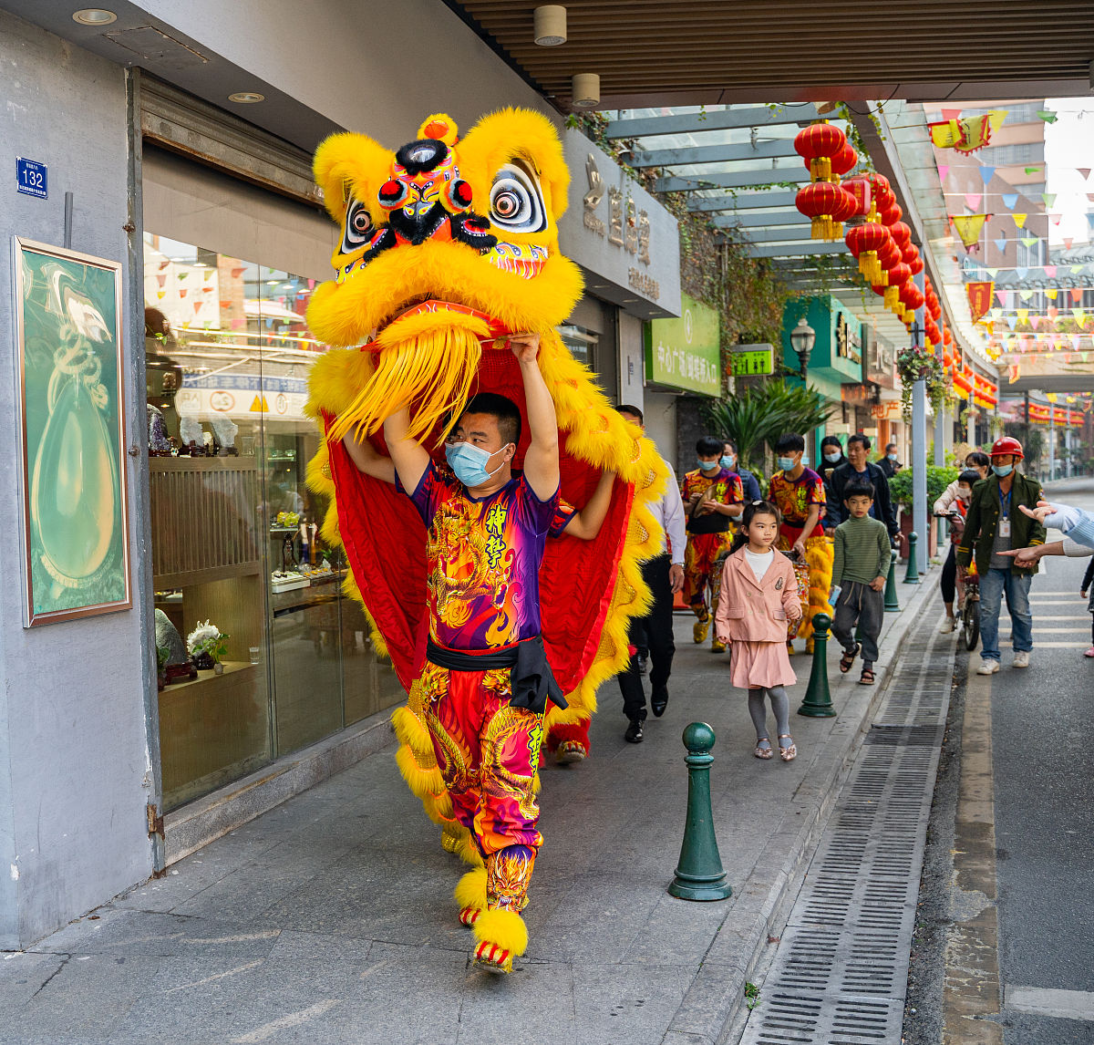 开工祭拜朝哪个方向？详解东方和南方吉利方位