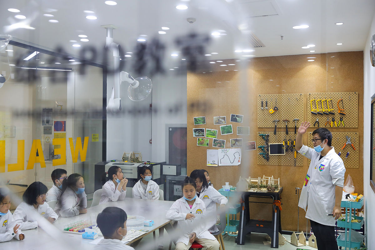 宣传儿童职业体验乐园的抖音视频脚本文案