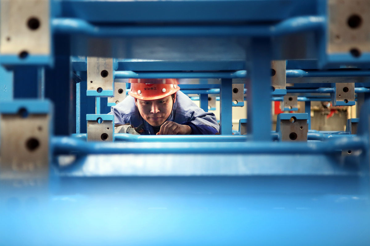 机械设备使用与管理指南：提高效率和安全性的关键建议