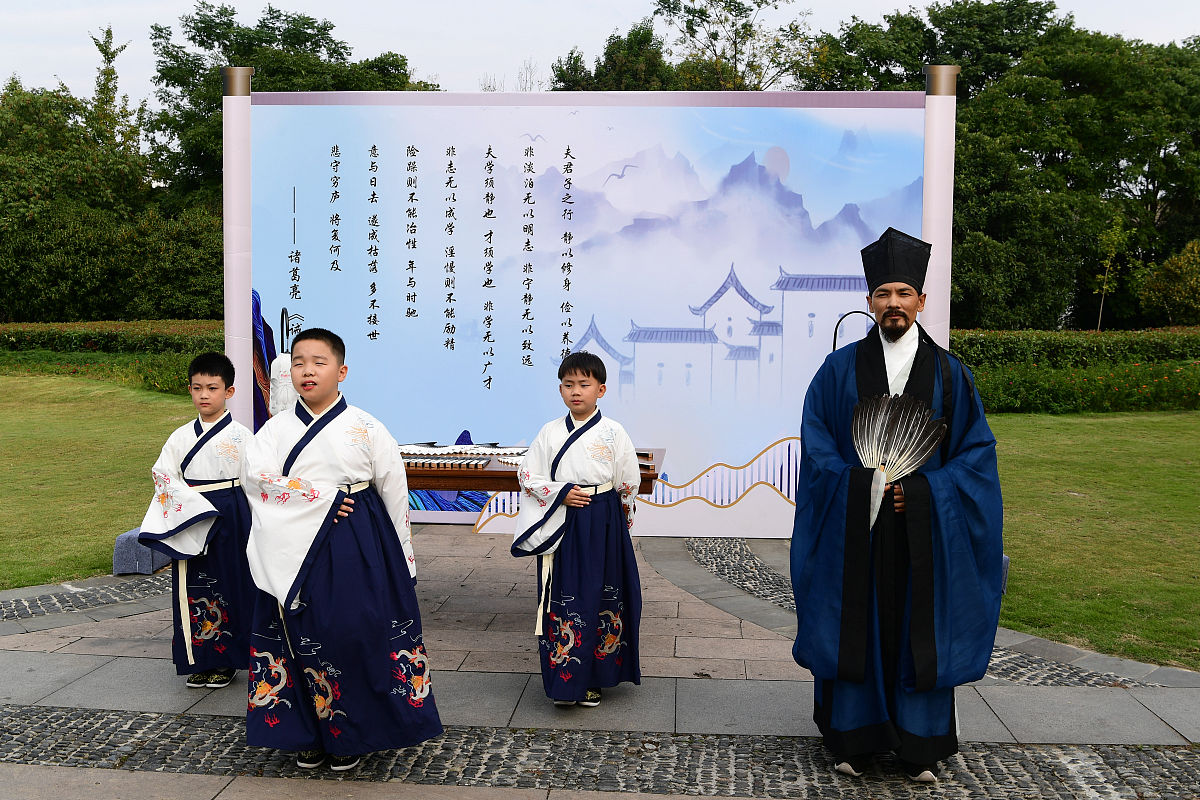 2021年10月28日,浙江省金华市浦江县,"礼赞百年 翰墨清风"清廉书画艺