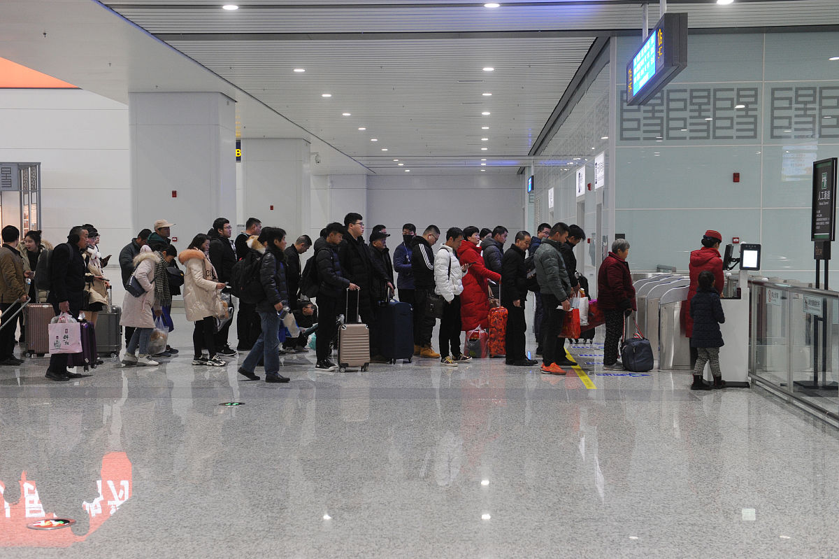 西安地铁大客流现场处置方案优化研究