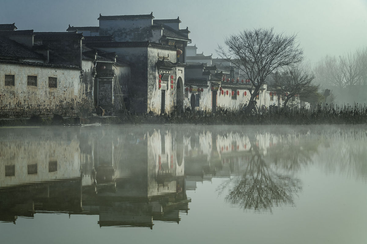 我是一名专业为编导摄影的大学生 我的毕业论文是关于长镜头 我的毕业设计是安徽宏村的人文纪录片 毕业答辩时老师问我的论文有什么创新点我怎么回答