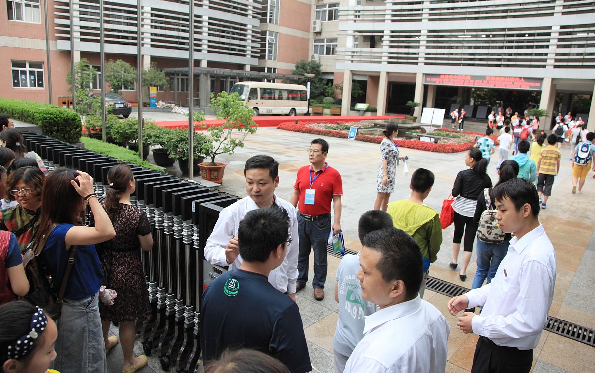 南充市李渡中学办学条件_办学业绩_学校活动 南充市李渡中学办学条件_办学业绩_学校活动