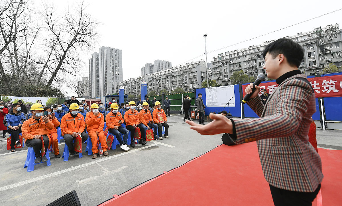 西安铁路职业技术学院工程机械运用与维护专业前景分析 - 就业、发展趋势
