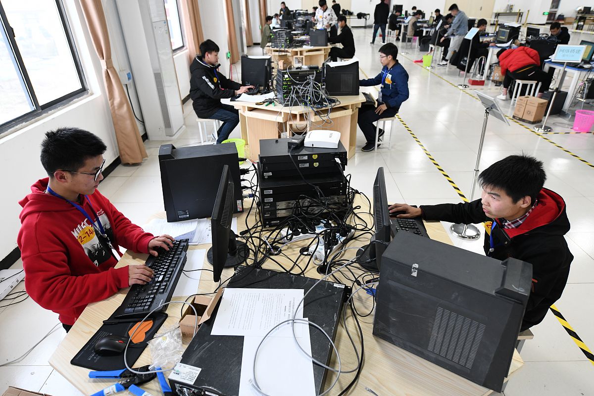 宿州应用技术学校2023年新增专业:智能制造、物联网等,助力学生未来发展 宿州应用技术学校2023年新增专业:智能制造、物联网等,助力学生未来发展