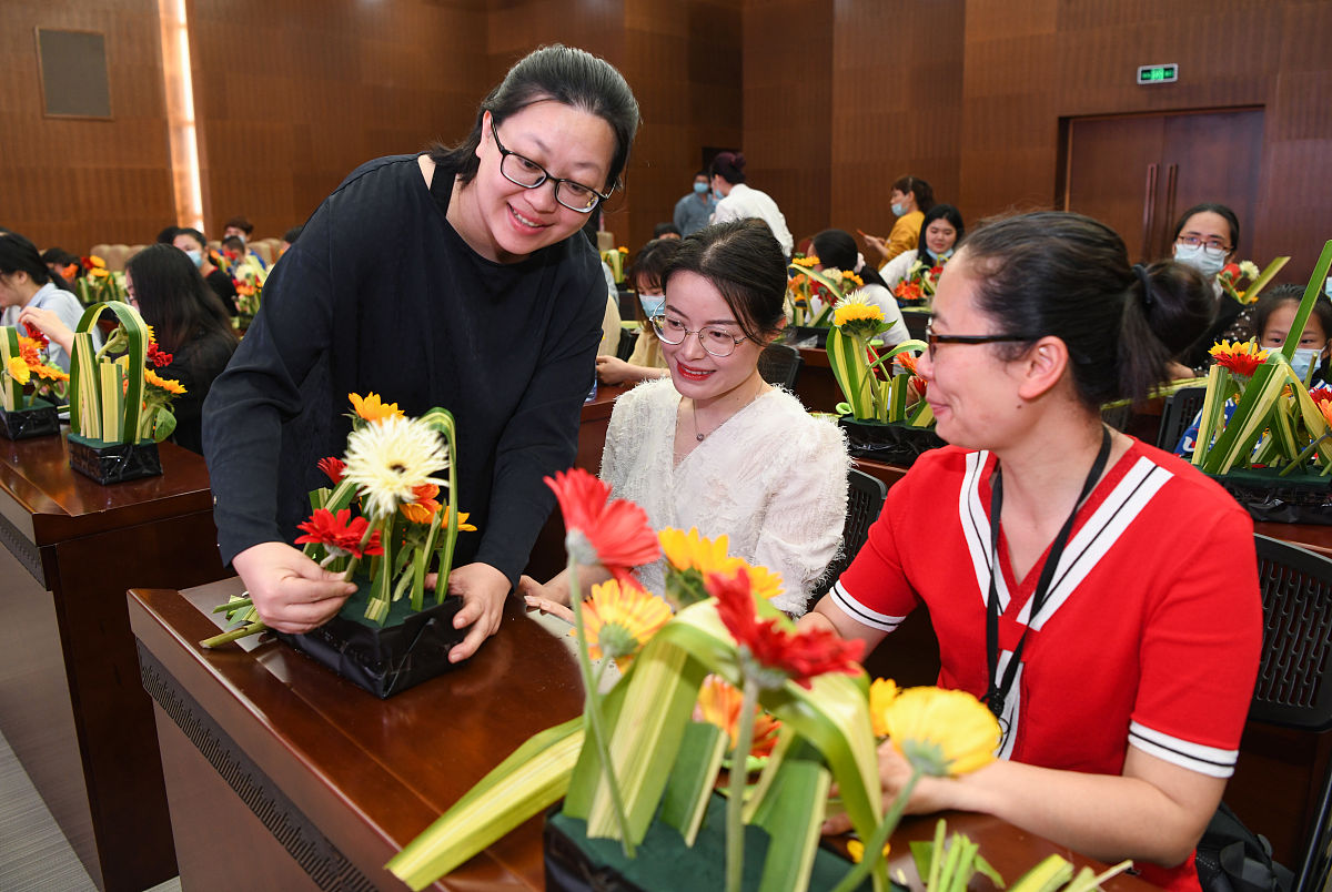 青岛园林技工学校花卉艺术专业怎么样？教学质量及未来发展前景