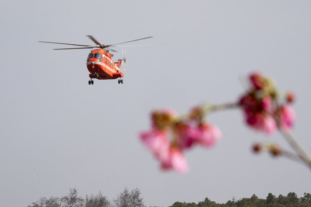 云南航空学校报名指南：材料、住宿条件及教学质量