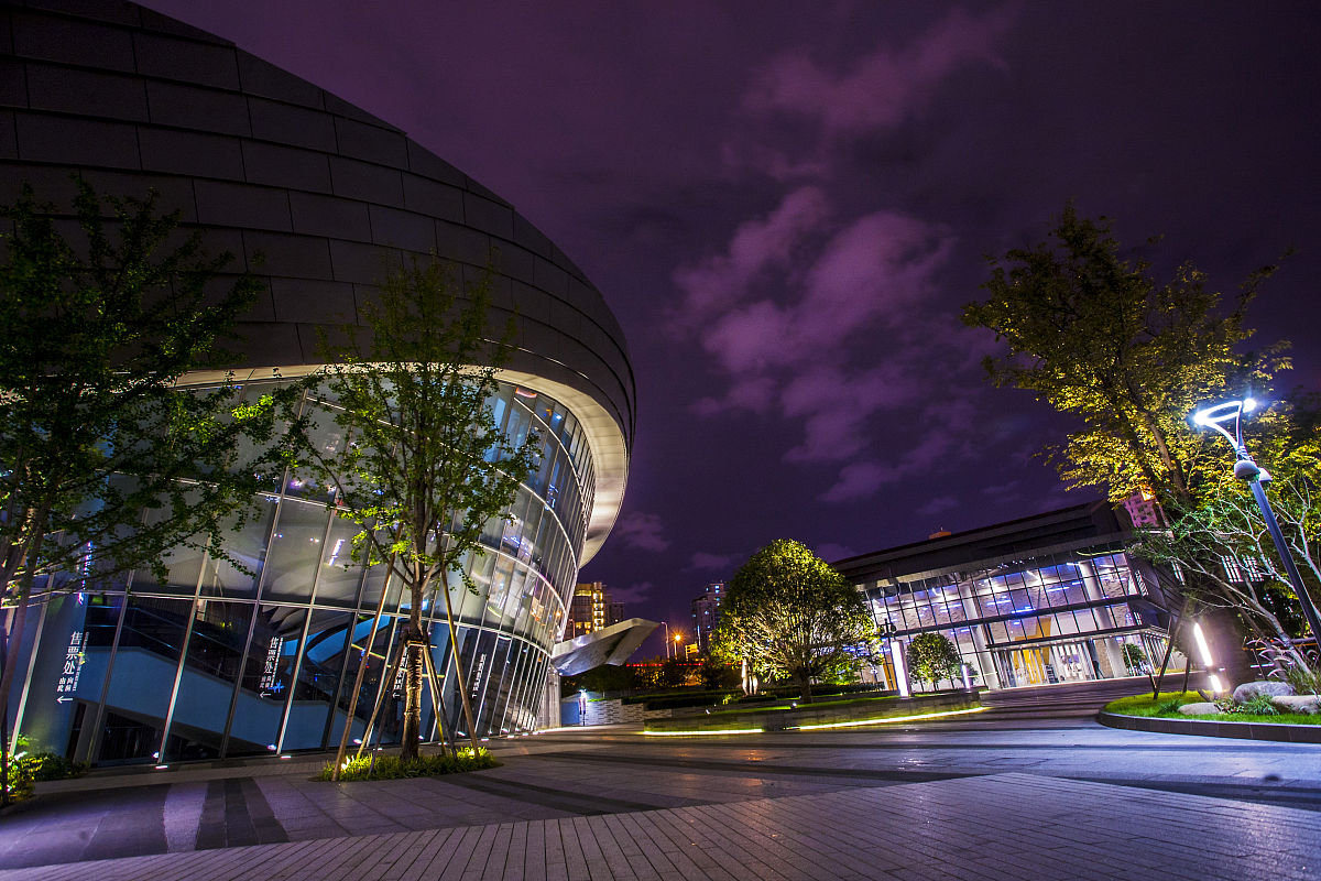 虹桥附近有什么好玩的地方