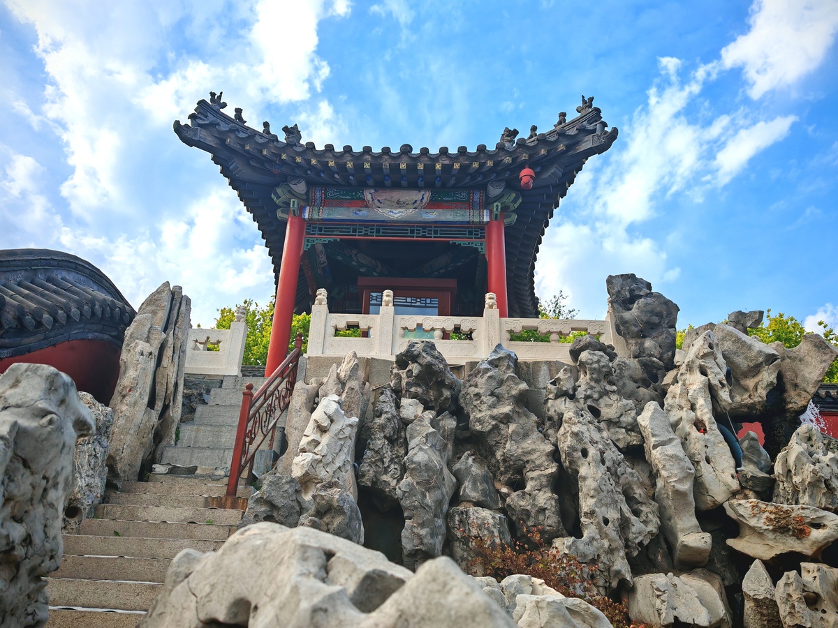 济南曲阜3天旅游攻略：趵突泉、孔府、泰山、千佛山精华游
