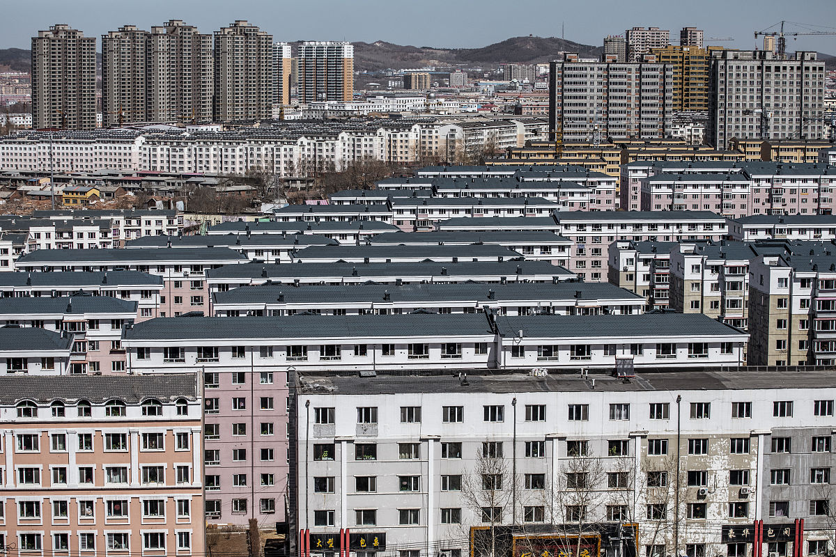 黑龙江鹤岗市产业萧条、房价低迷及石墨烯产业发展潜力分析