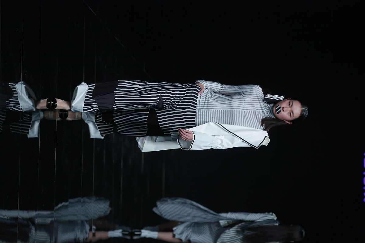 高校优秀校园网络文化作品生产引导机制研究：课题方向与题目示例