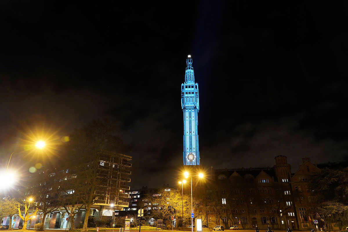 无畏契约手游更新内容：新地图、武器、模式和更多！