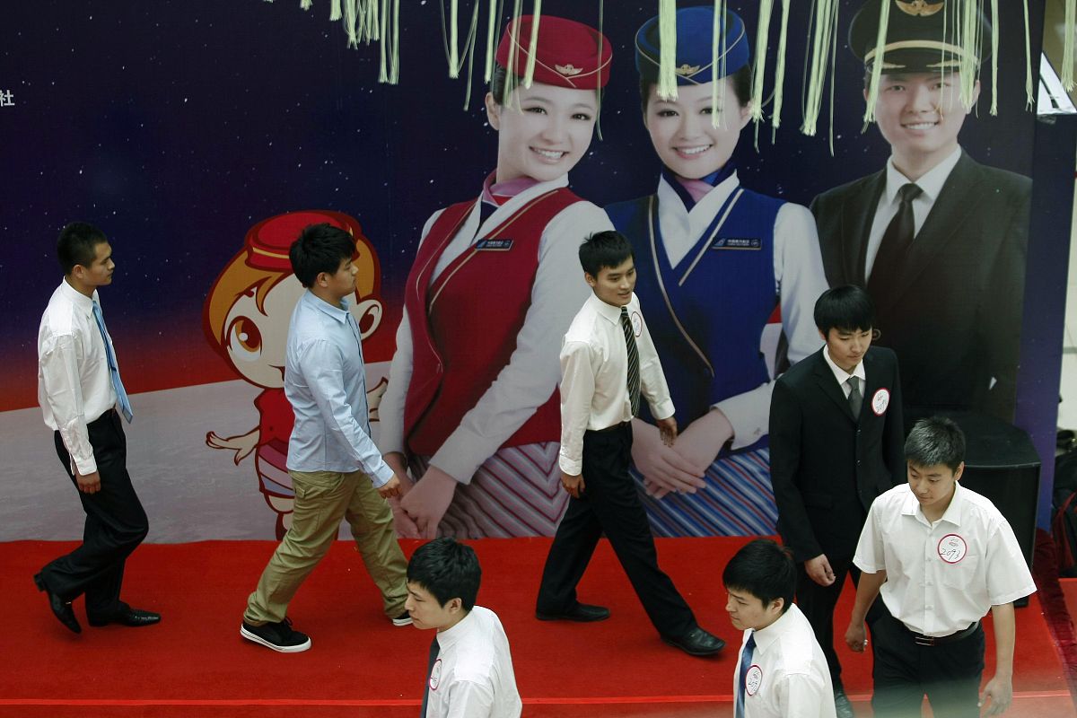 贵州省航空专业学校管理制度解析：优势与不足