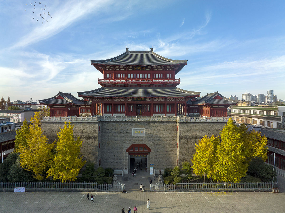 湖北省旅游学校3+2专业有哪些？