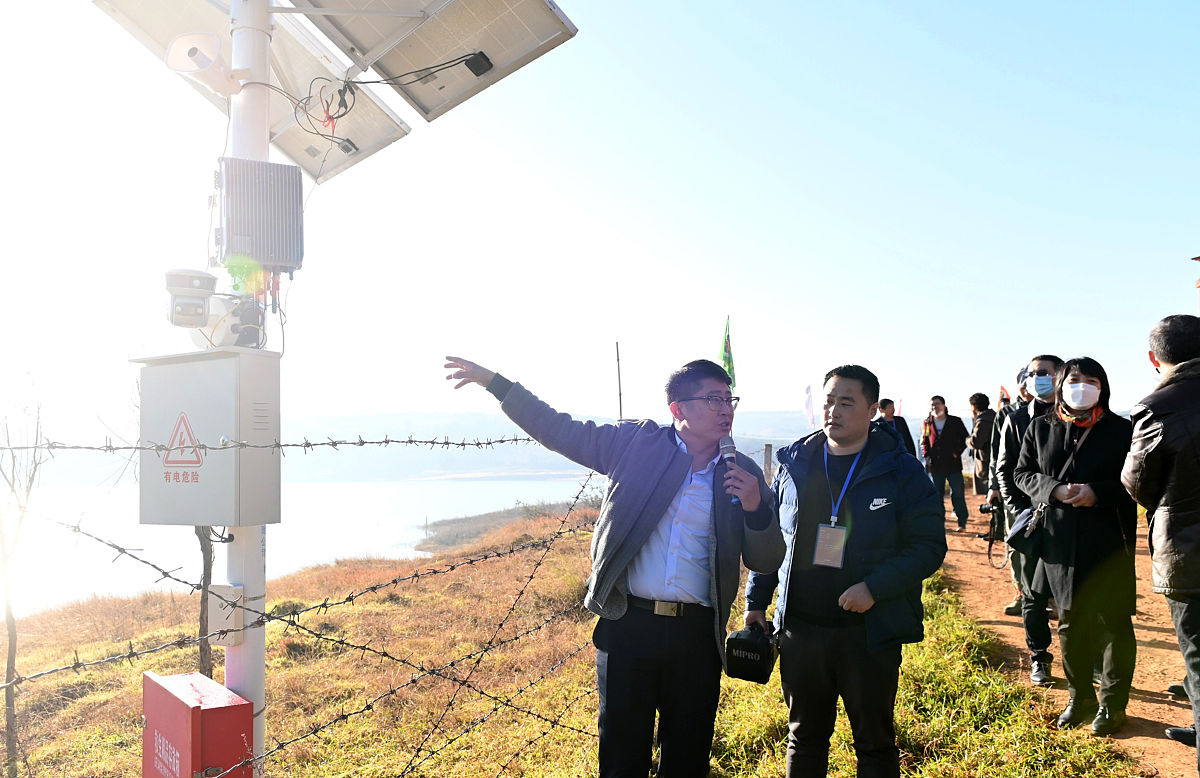 2020年12月26日至27日,学校安全风险防控"政社协同"高峰研讨会在昆明