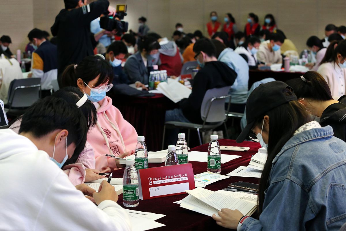 初中毕业生能学临床医学吗？适合吗？