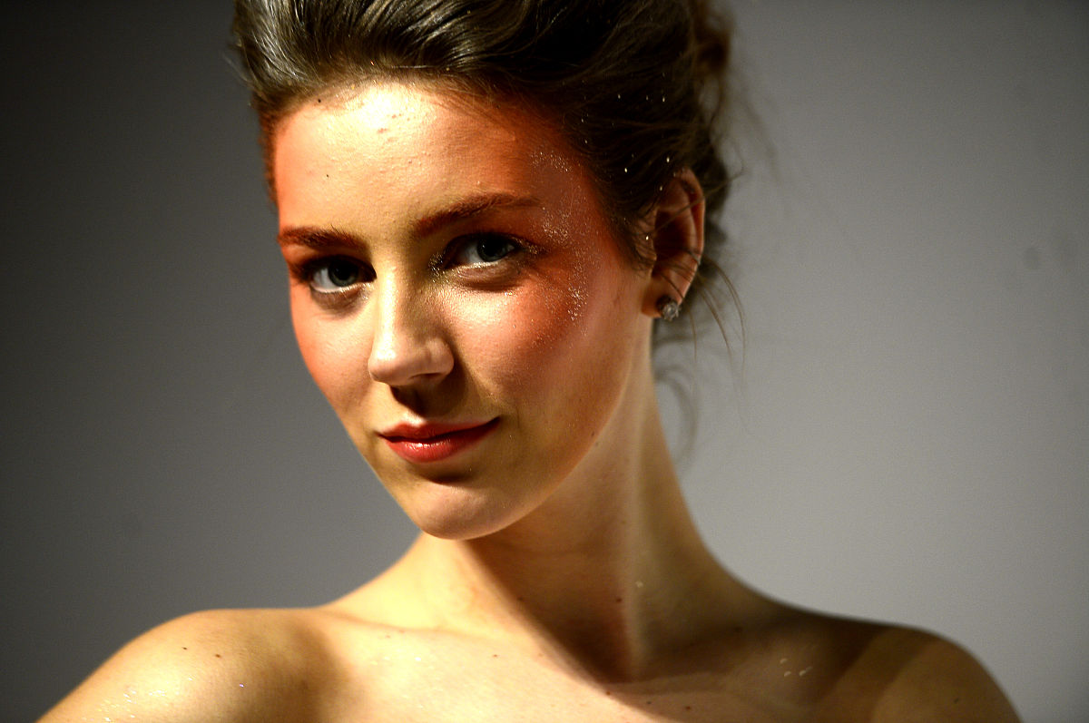 我心中的美丽花园：一个充满生机与梦幻的童话世界