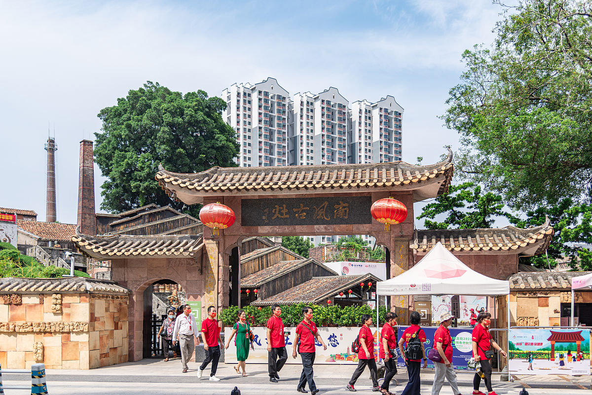 深度解析：民俗旅游资源的概念、发展前景与开发策略