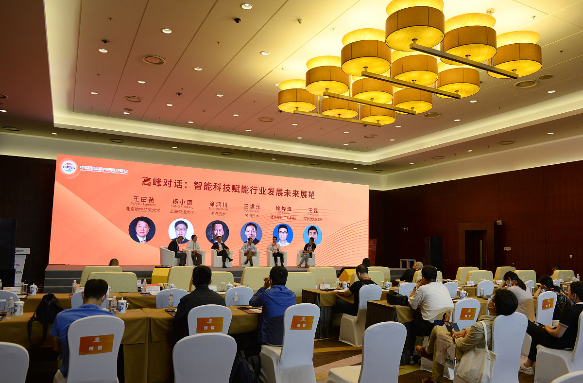 组织生活会党员结合大盾构品牌、科技创新、基础管理、精细化管理方面意见和建议