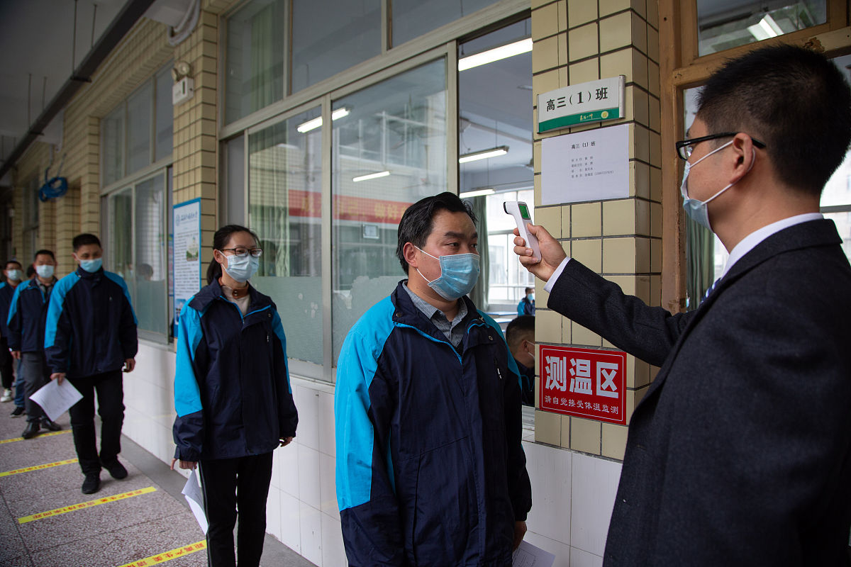 初中生读什么学校好？贵阳市卫校适合你吗？