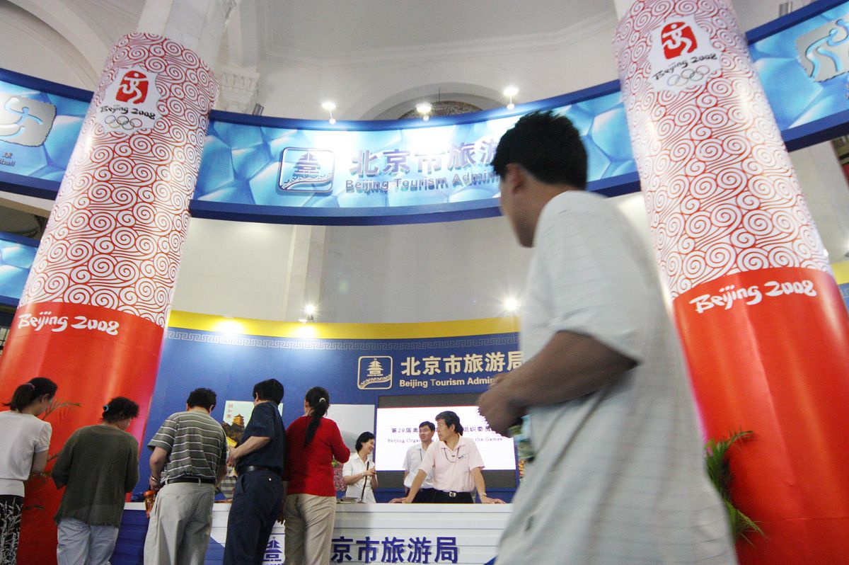 如何回答'我是自己照过镜子哒'？