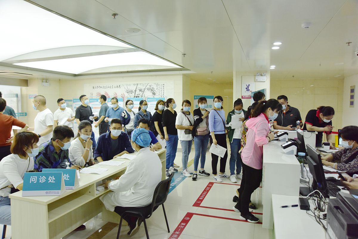 成都华大卫校口腔医学专业怎么样？教学质量、就业前景解析