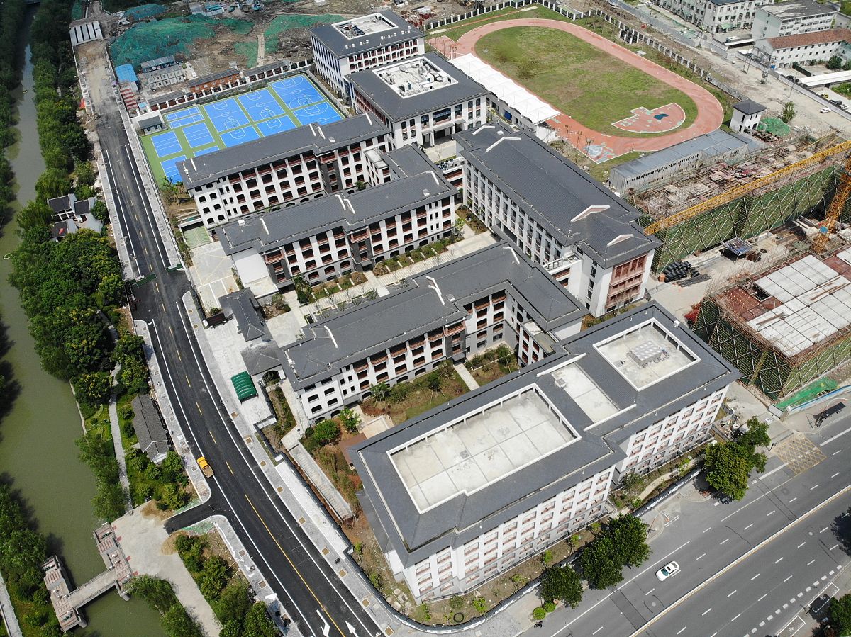2020年8月31日,正式投入使用的杭州市永正实验学校.