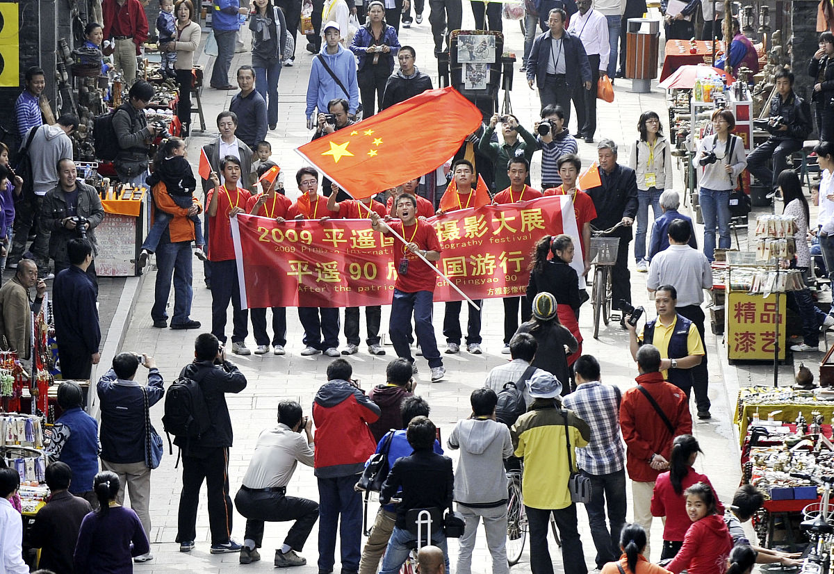 成都市前进职业高级中学招生办电话多少