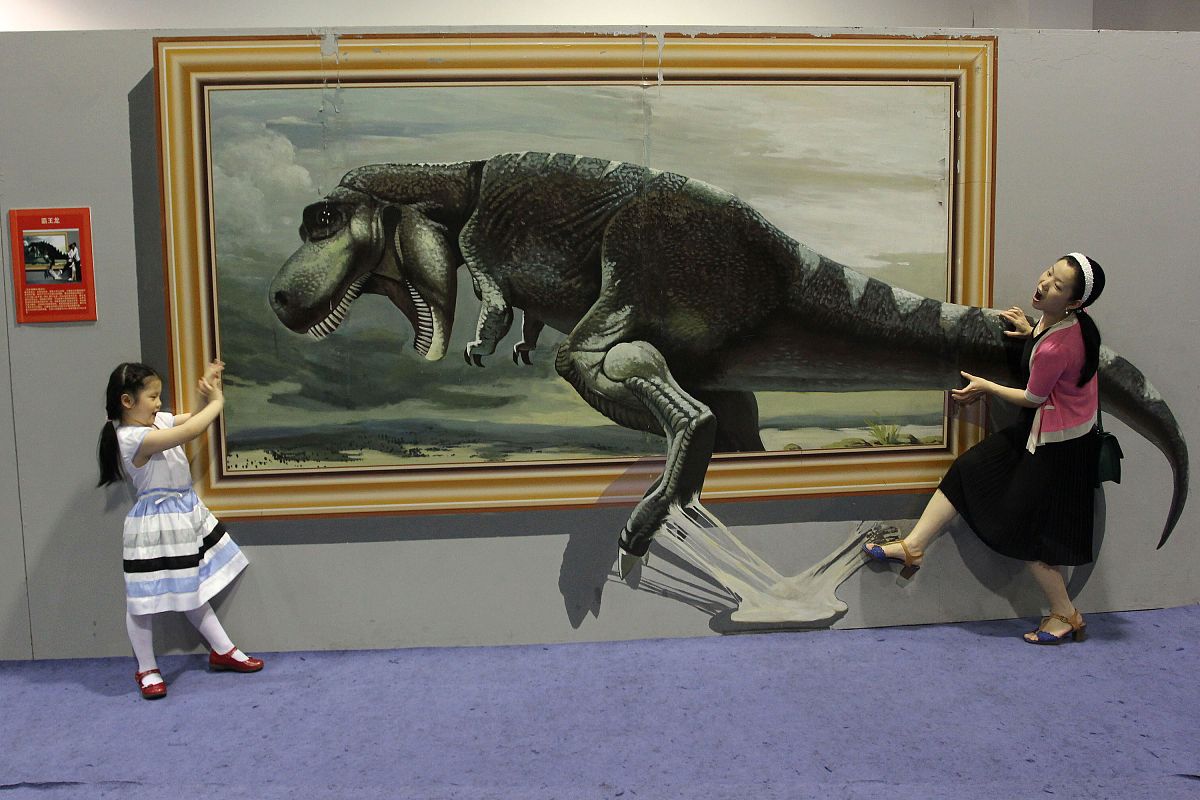 免费制作个性化3D艺术展：零基础入门指南