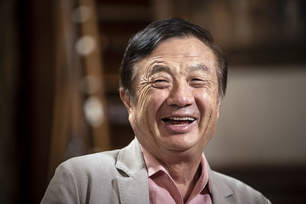 请结合管理学方法对任正非的领导风格提出合理的建议