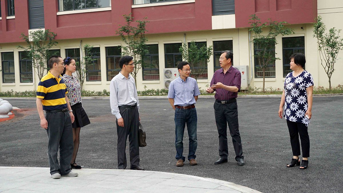 临沂实验中学北城校区校长是谁？陈荣强校长简介