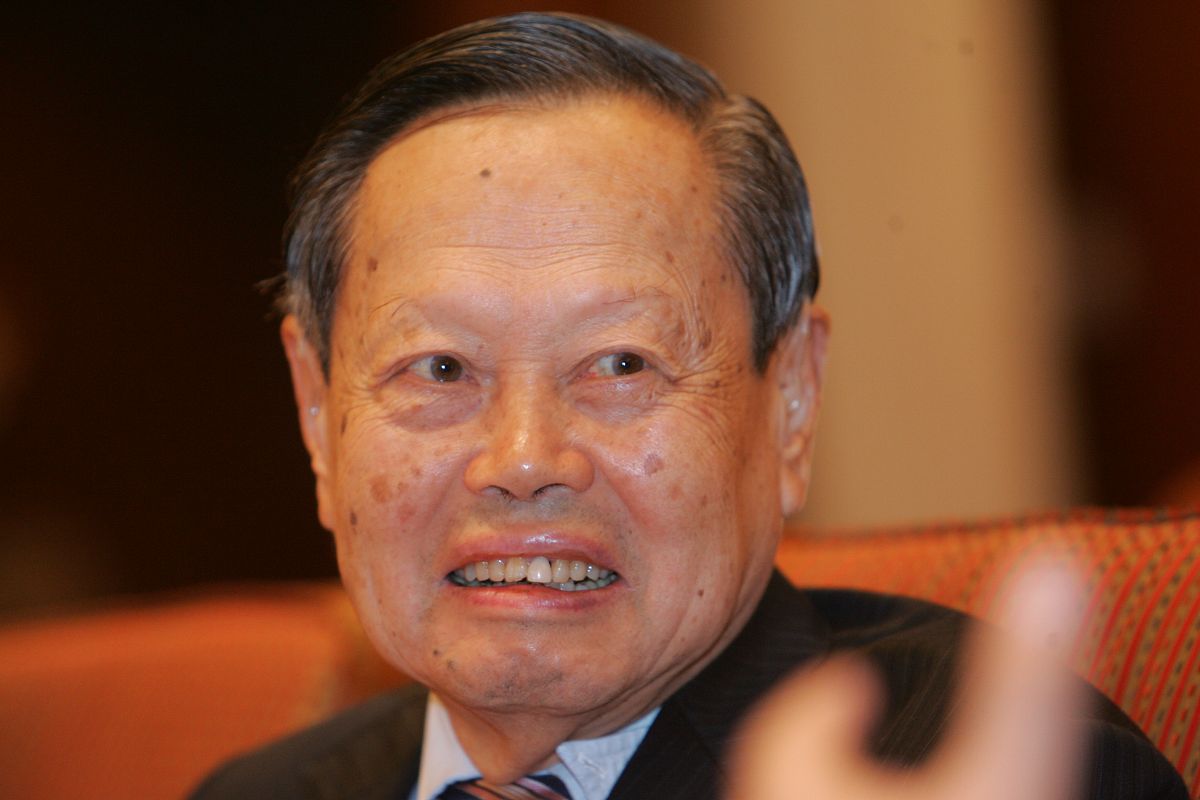 李湾章：一位杰出外交家及其平衡外交与开放外交思想