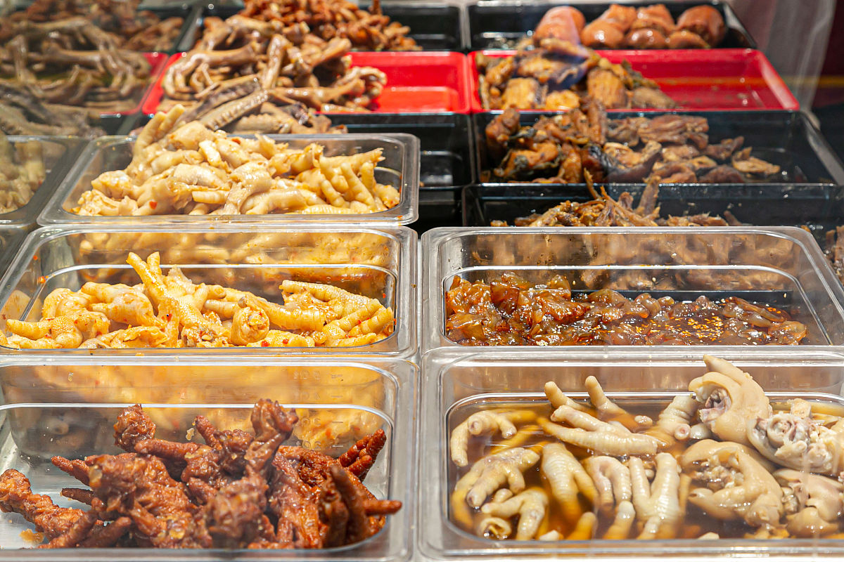 绝味鸭脖配方：在家轻松制作美味鸭脖