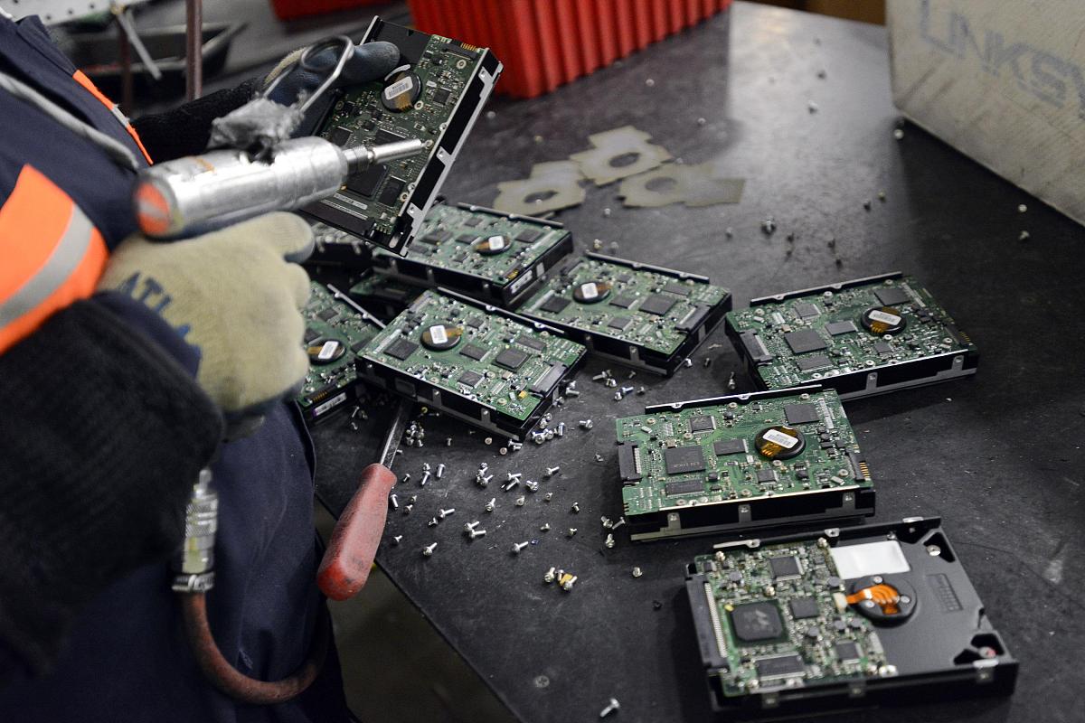 工程公司的询价怎么比较呢？只比较价格风险太大