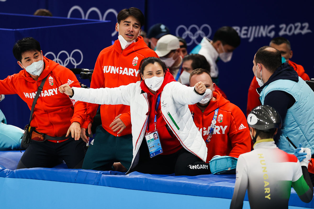 2022冬奥会人物聚焦：运动员、志愿者，闪耀冬日舞台