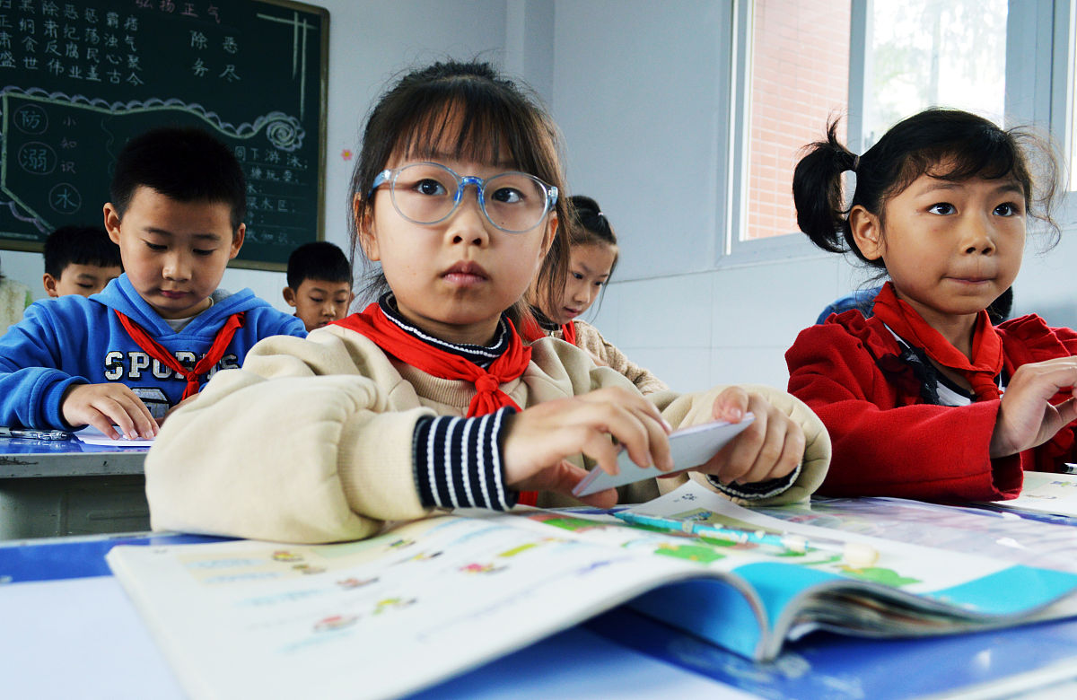 2020年报读贵州卫校选择公办的好还是民办的好？