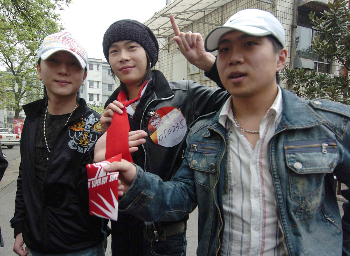 2007年4月7日,长沙,"快乐男生"长沙赛区决出首张pass卡,来自江西的kin