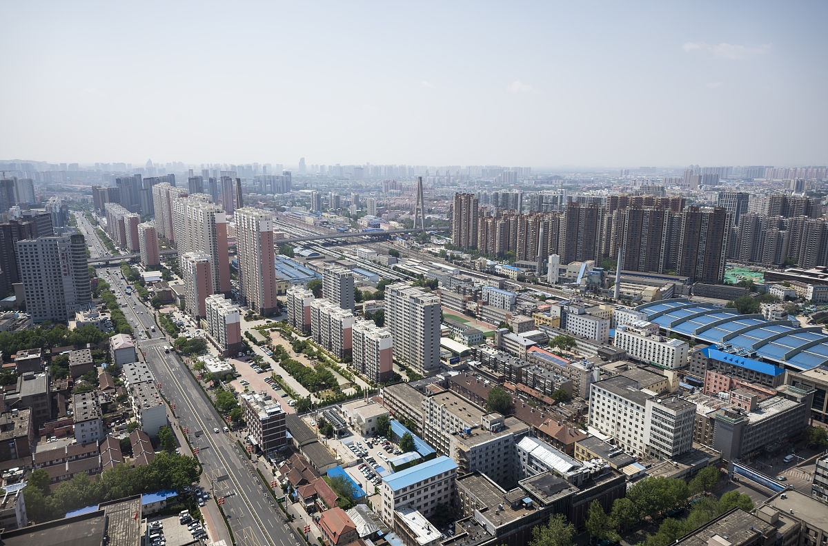 2020年4月27日,山东济南城市全景.