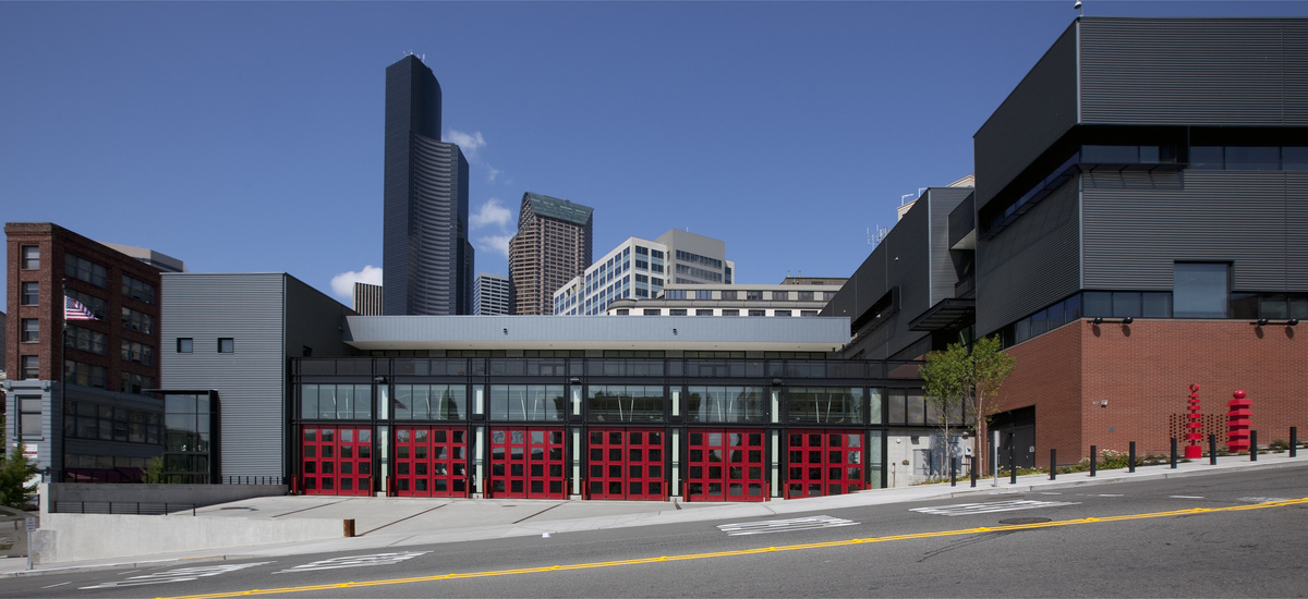 Seattle Pharmaceutical Companies and Pharmacies: A Guide