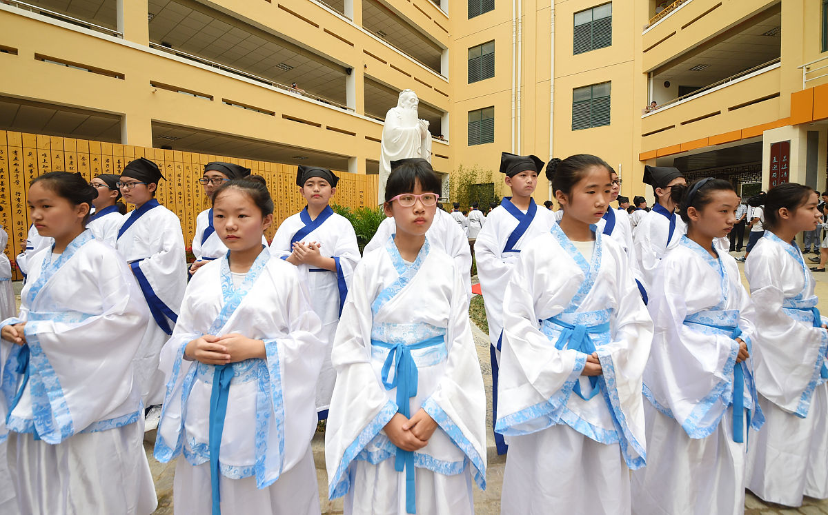 仁爱：儒家思想的核心价值观及其对现代社会的启示