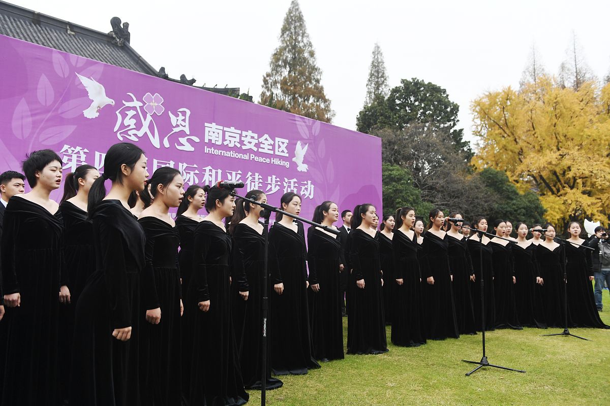 成都华夏旅游商务学校怎么样？