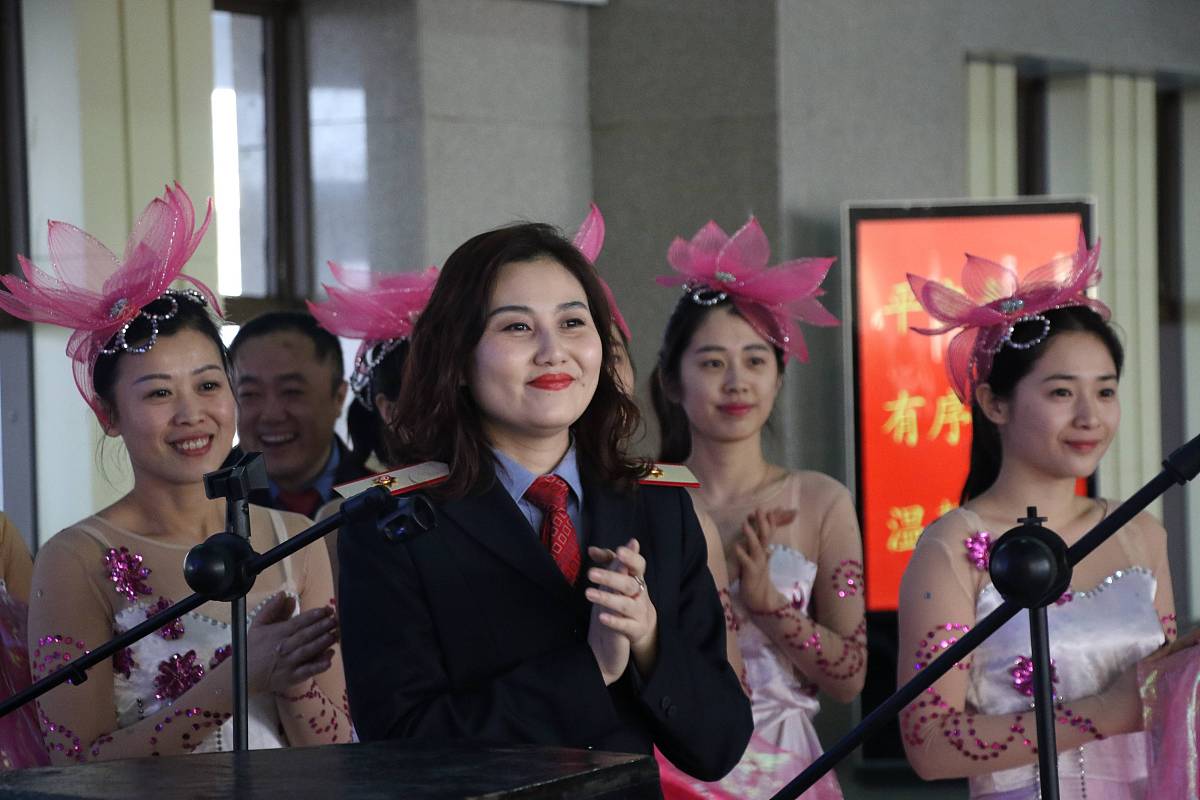 吉首市三独比赛第十七届手风琴参赛选手郭婷