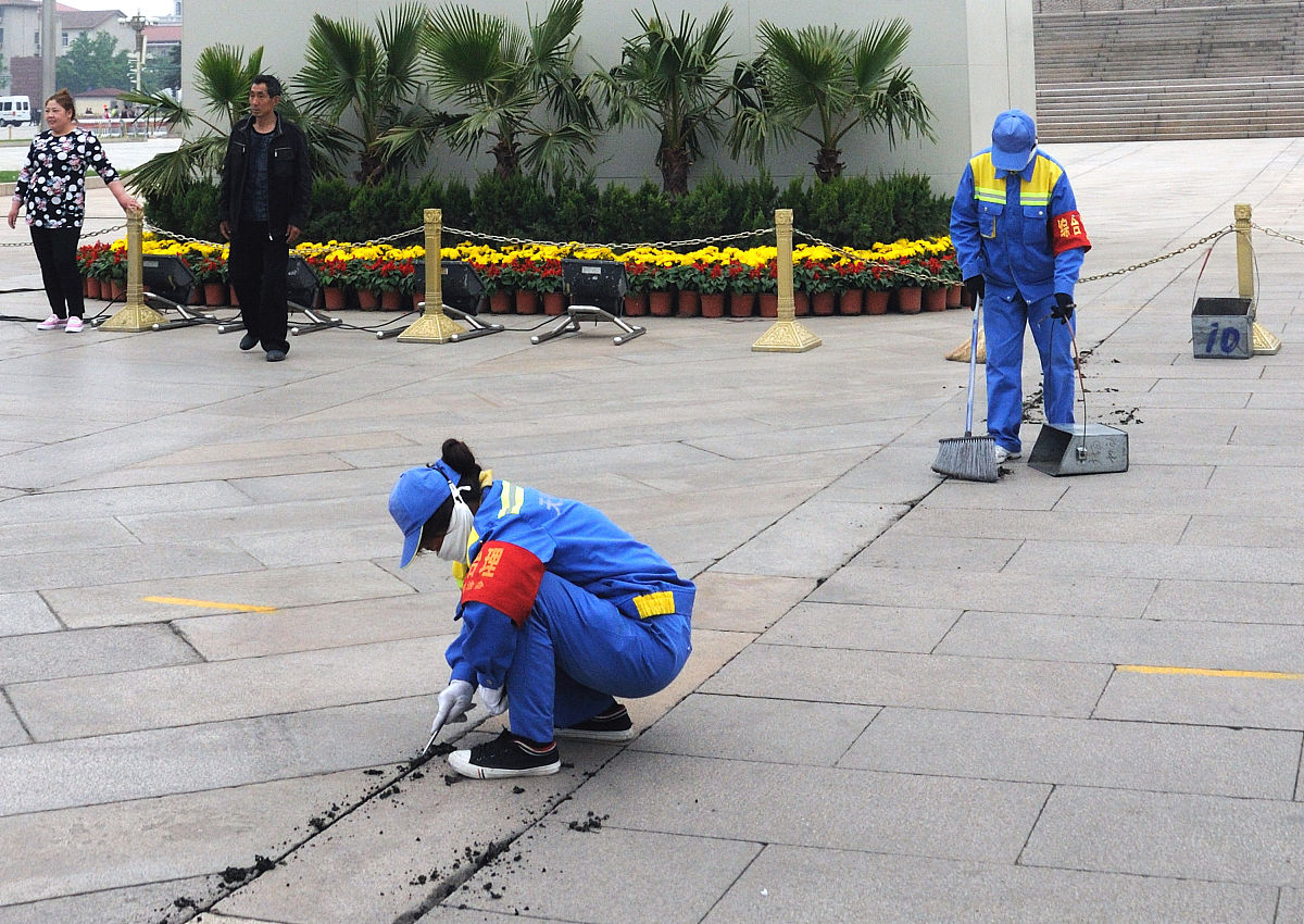 甲板清洁指南：高效清洁的专家建议