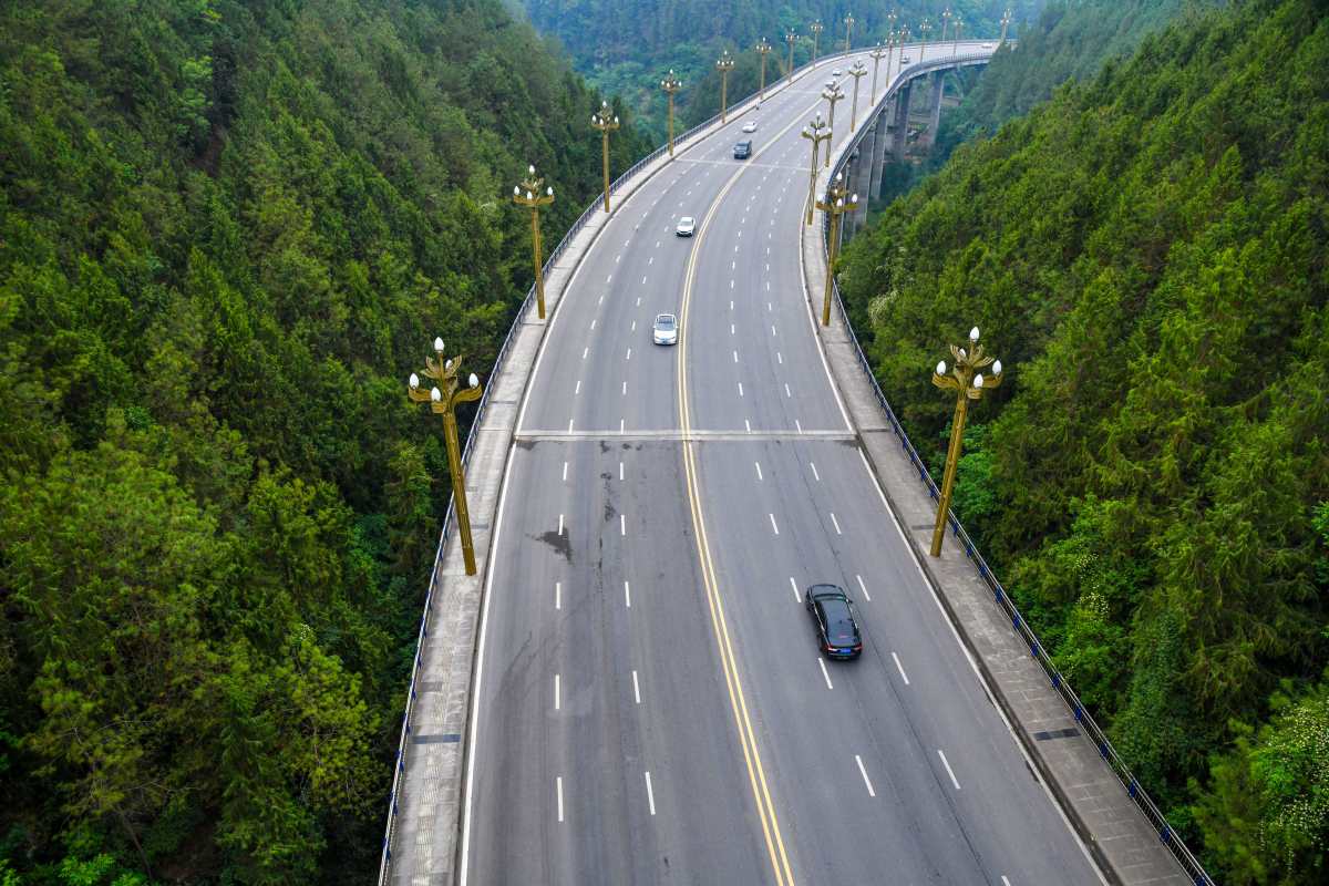 四川广元市公路升级改造：三级公路升二级条件解析