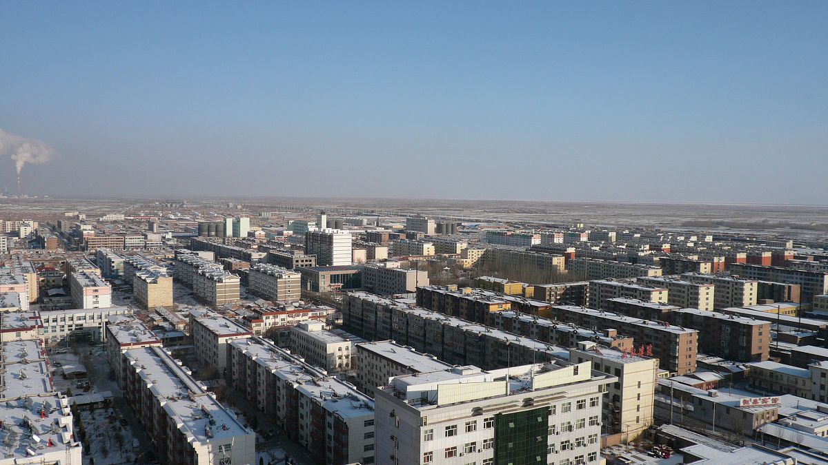 2009年01月06日,内蒙古自治区巴彦淖尔市,临河区,雪后俯瞰临河城区街