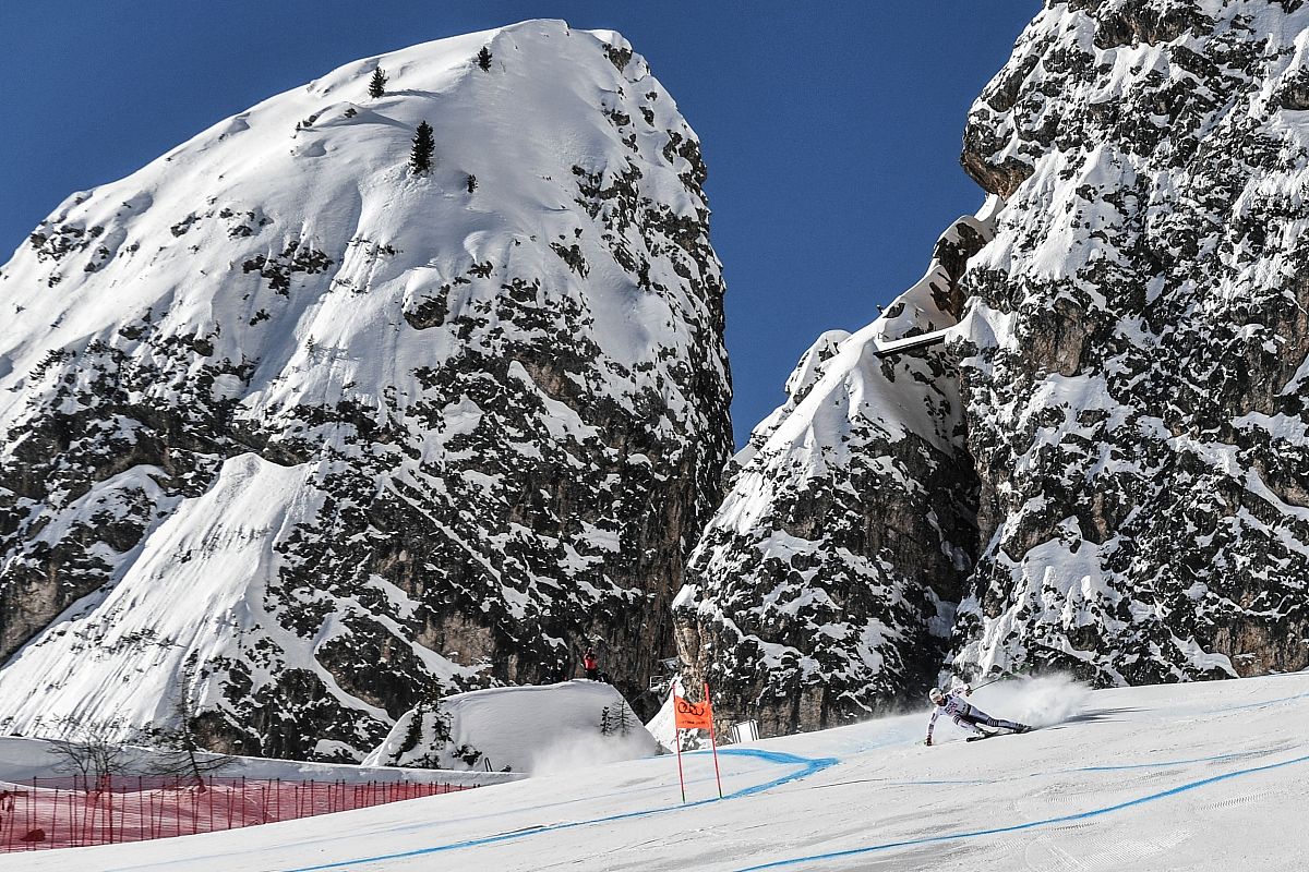 2021年2月12日,意大利,2021高山滑雪世界锦标赛2月12日赛况.french jo