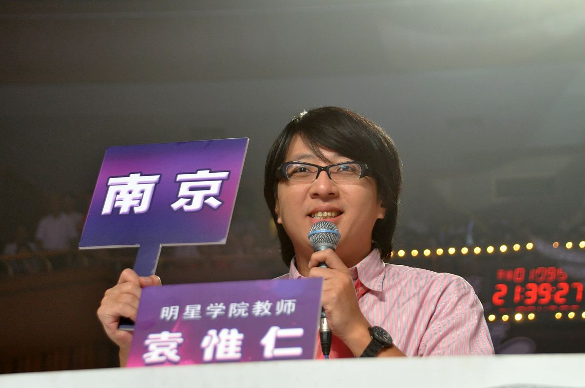 30字运动会加油稿：为学校争光，为梦想拼搏！