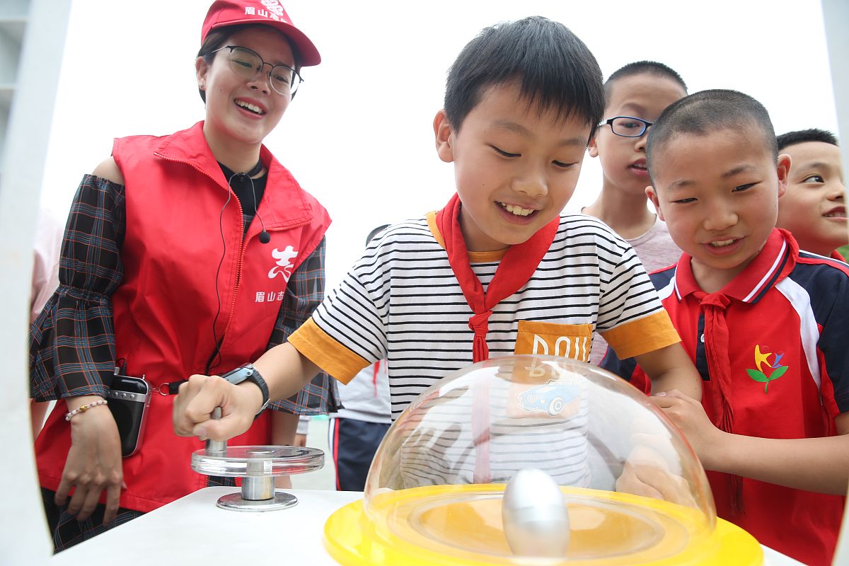 小学生趣味科学实验：棉花热胀冷缩 & 抛体运动