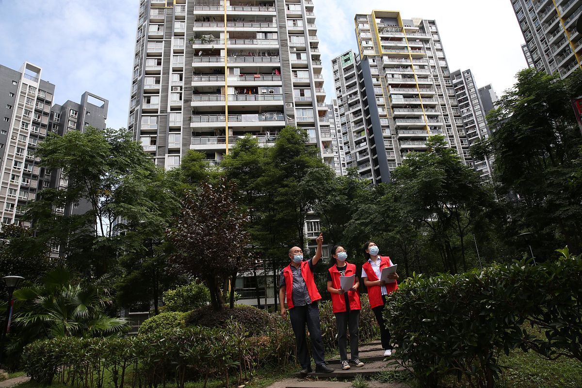 重庆市黔江区民族职业教育中心美发与形象设计专业是不是热门专业？