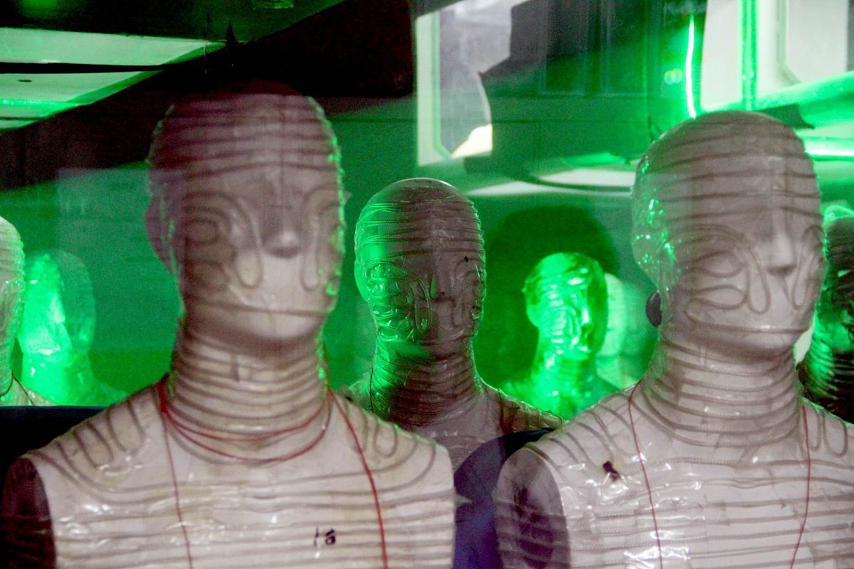 帮我写个高温岩石力学综述